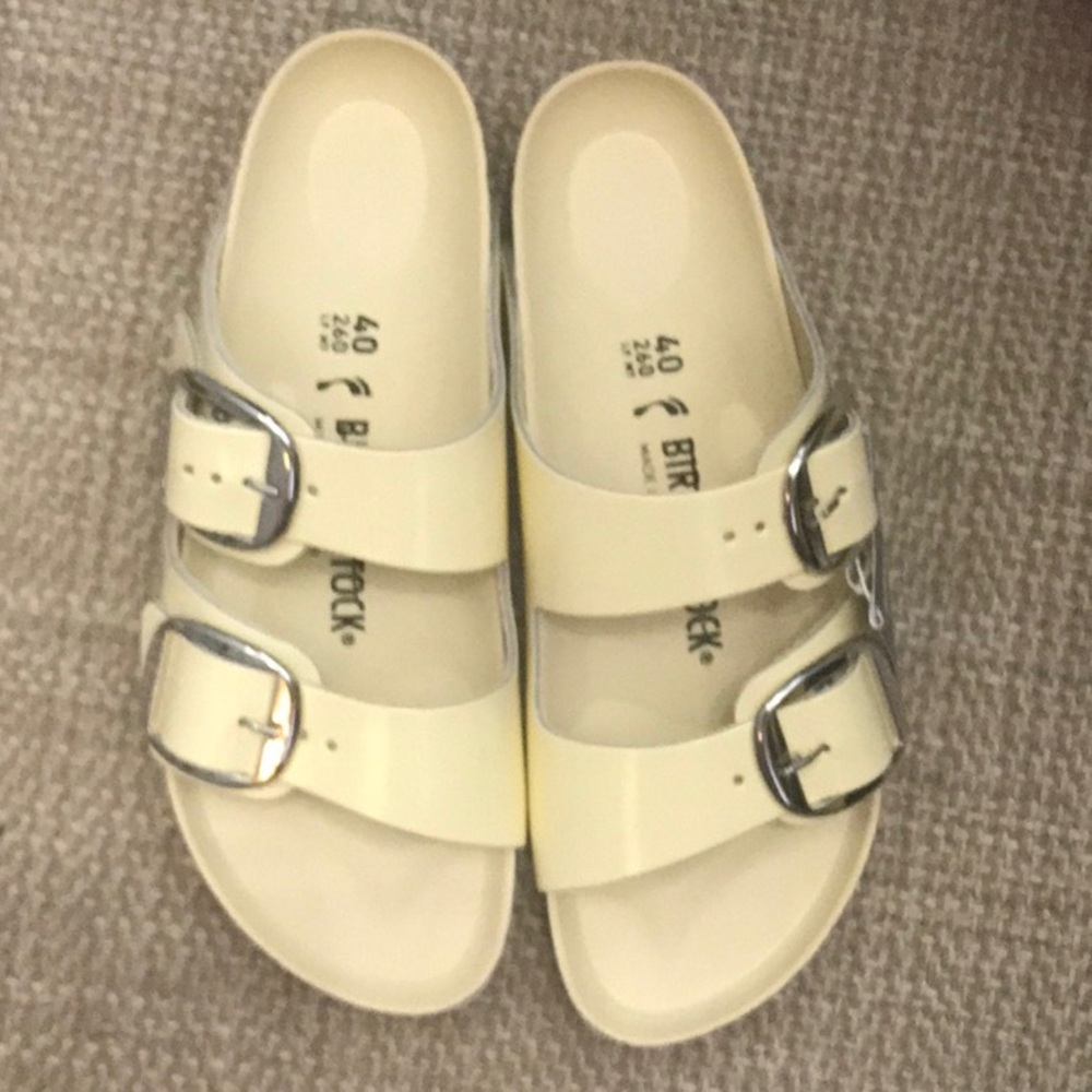 Birkenstock Arizona Big Buckle
Natural Leather Patent NWT size 40/L9 - Picture 7 of 11